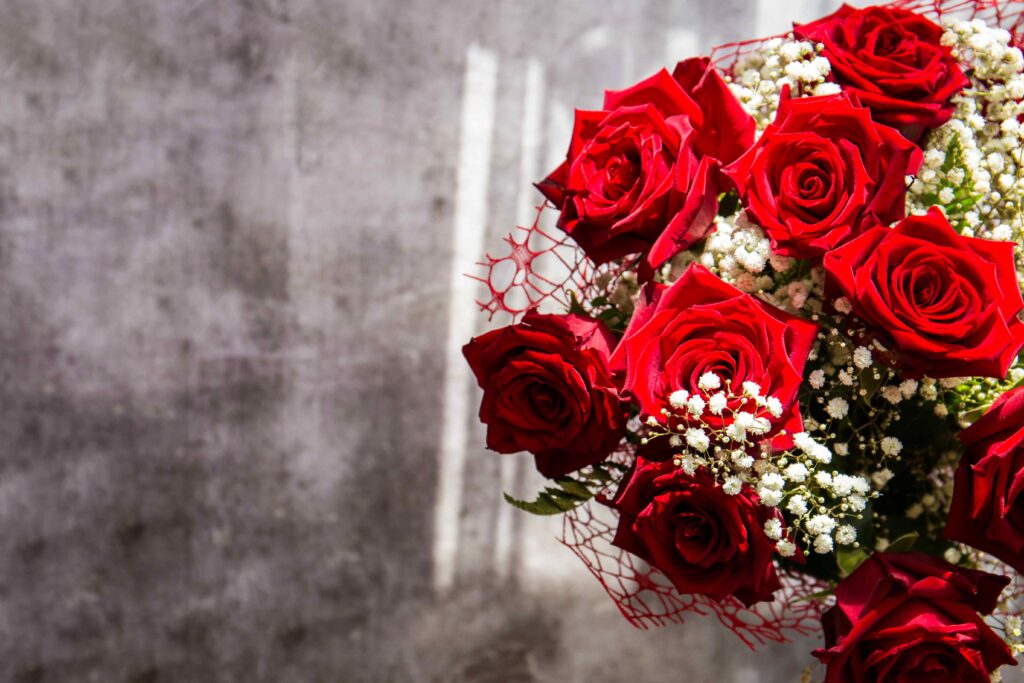 Bouquet of red roses